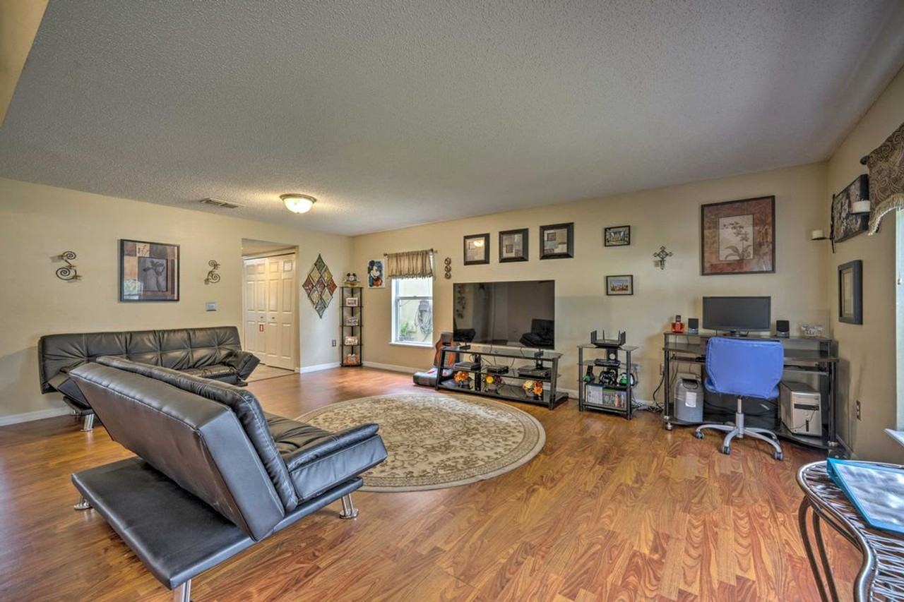 407 Samuel St #1475815P - Photo 4 of 41