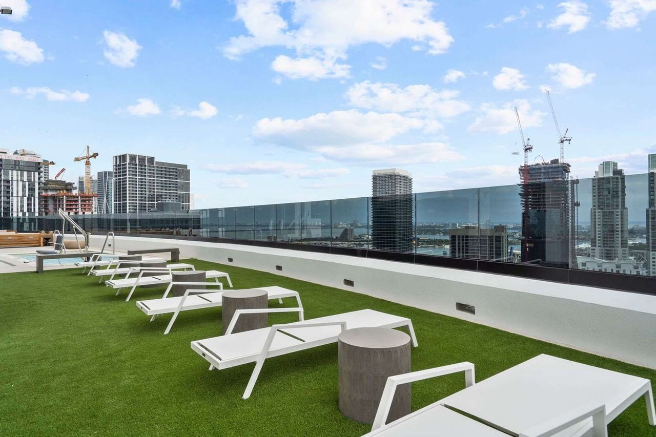 225 N Miami Ave #1465699P - Photo 6 of 26