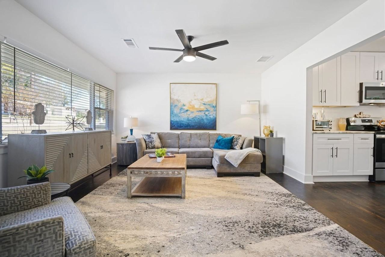 2234 Edgemore Dr Se #1475256P - Photo 2 of 31