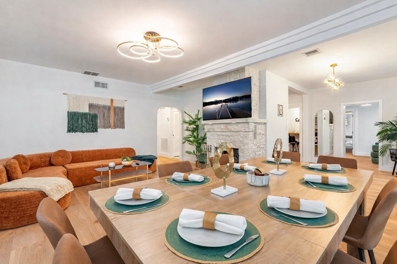 1336 Ne 14th Ave #1475647P - Photo 3 of 48