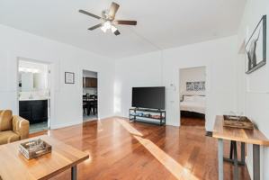 featured image of 3532 Greenwood Blvd