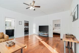 3532 Greenwood Blvd - Photo 1 of 1