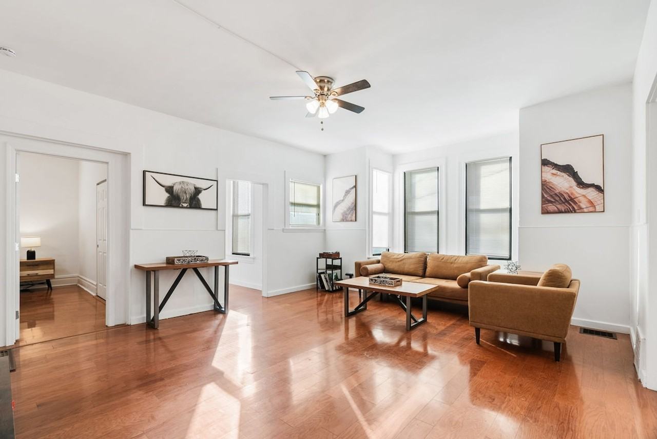 3532 Greenwood Blvd #1472887P - Photo 5 of 41