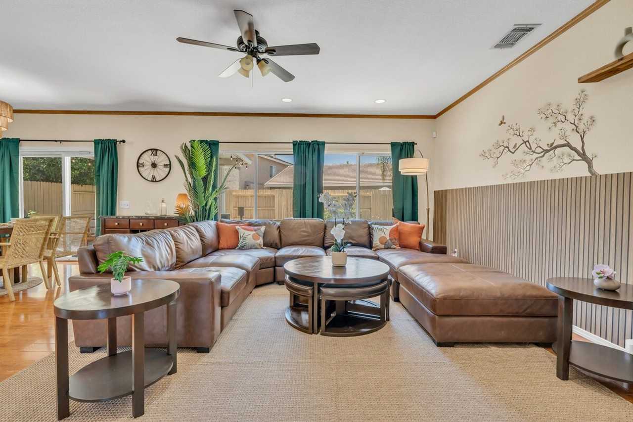 9363 Willow Pond Cir #1473528P - Photo 3 of 29