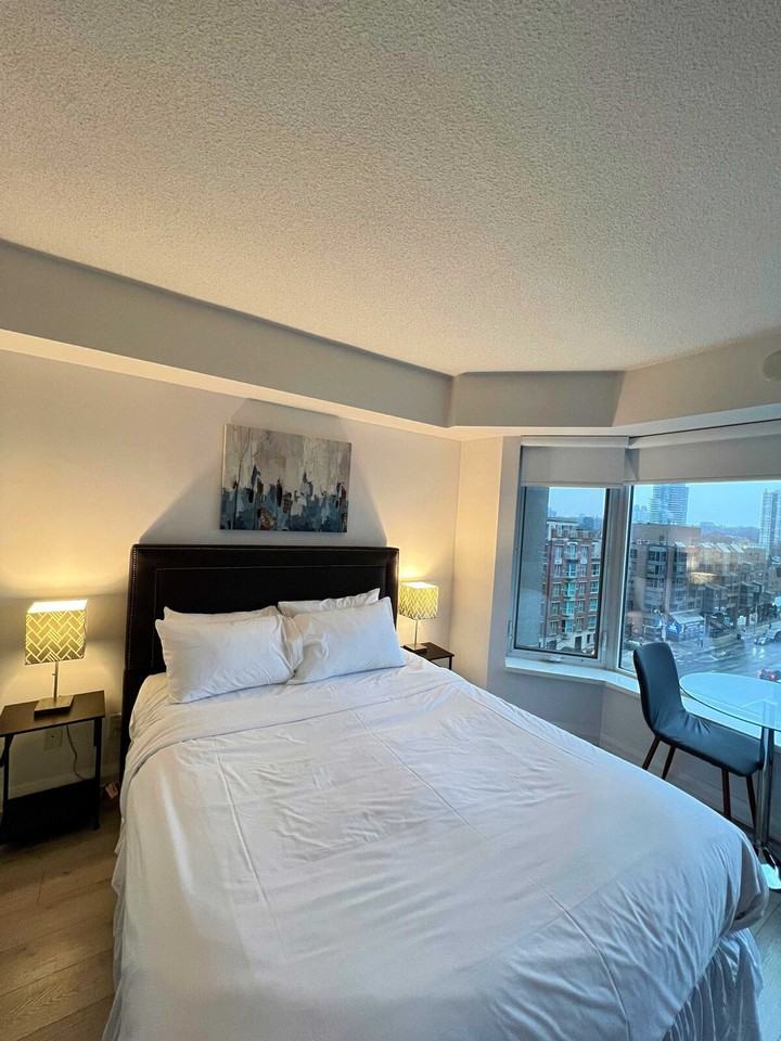 116 Yorkville Ave #1494686P - Photo 7 of 11