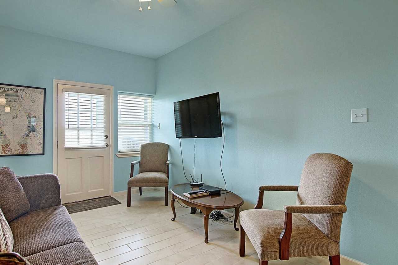 602 Sea Breeze Ln #1023162P - Photo 3 of 22