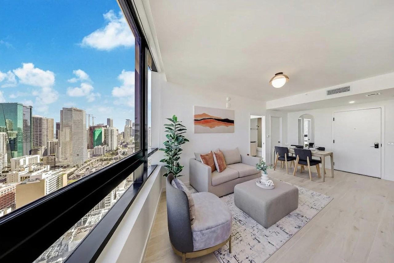 30 Nw 2nd St #1495835P - Photo 2 of 14