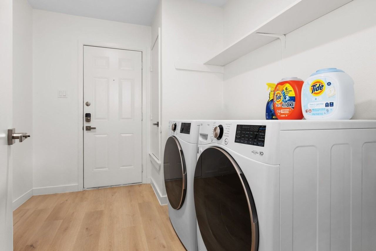 2500 Berkett Dr #1492676P - Photo 7 of 17