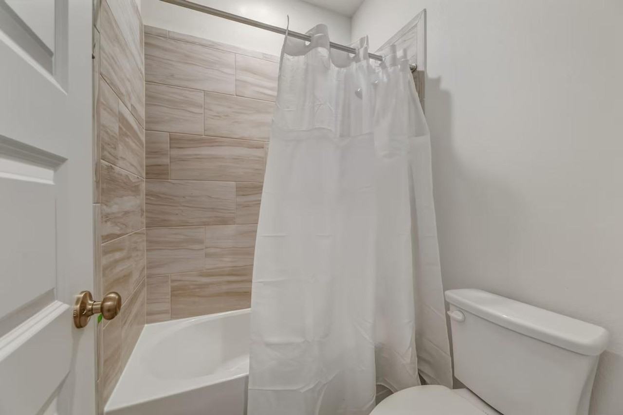 5900 Whisper Creek Dr #1492682P - Photo 3 of 50
