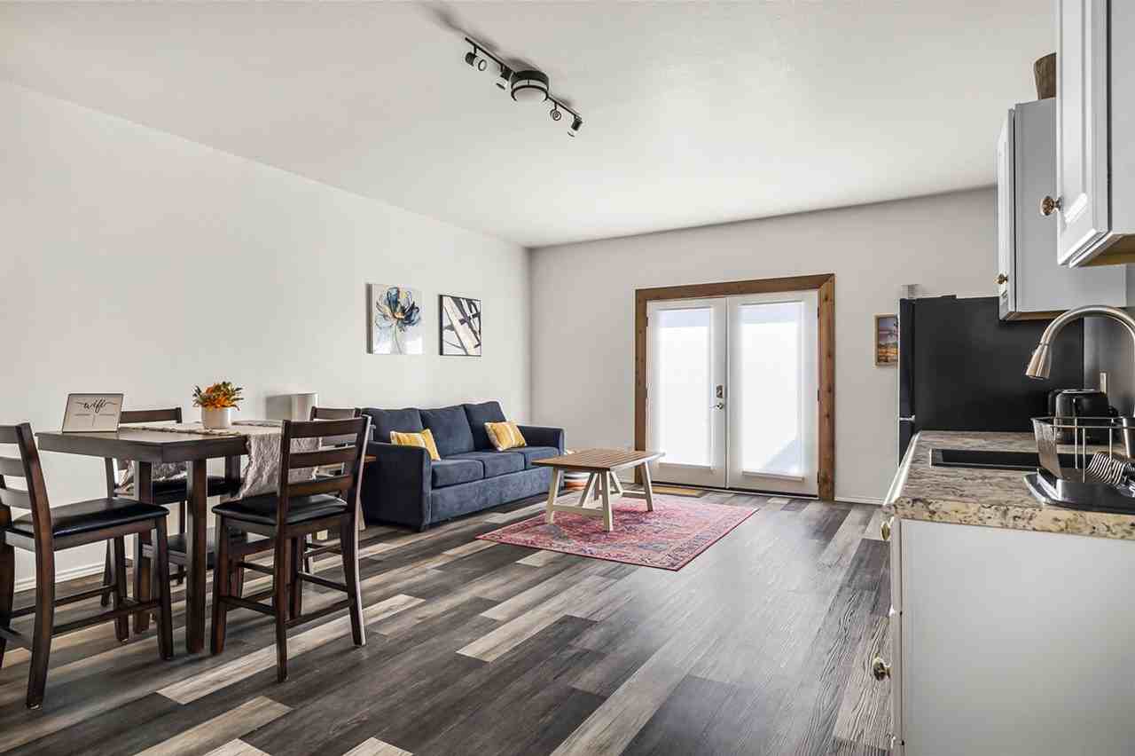 311 Evening Grosbeak Dr #1492677P - Photo 2 of 46