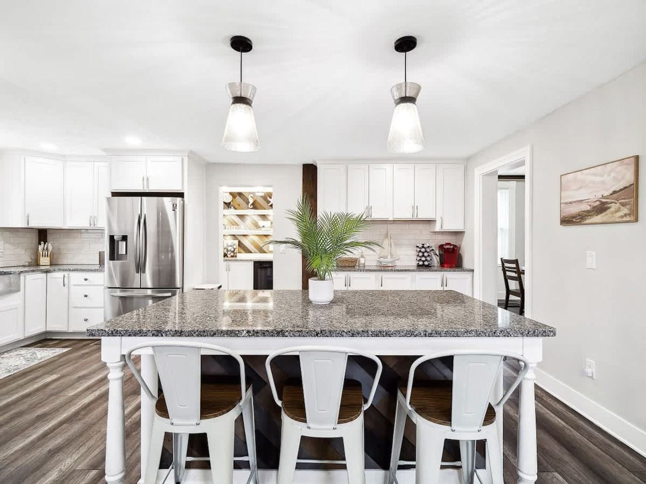 1610 Cooper Foster Park Road - Photo 6 of 101