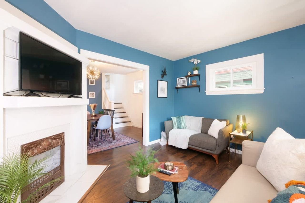 2156 W 34th Pl #1496033P - Photo 2 of 50