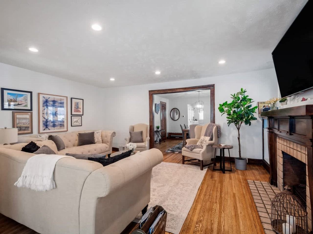 3222 West Blvd #1496065P - Photo 2 of 50