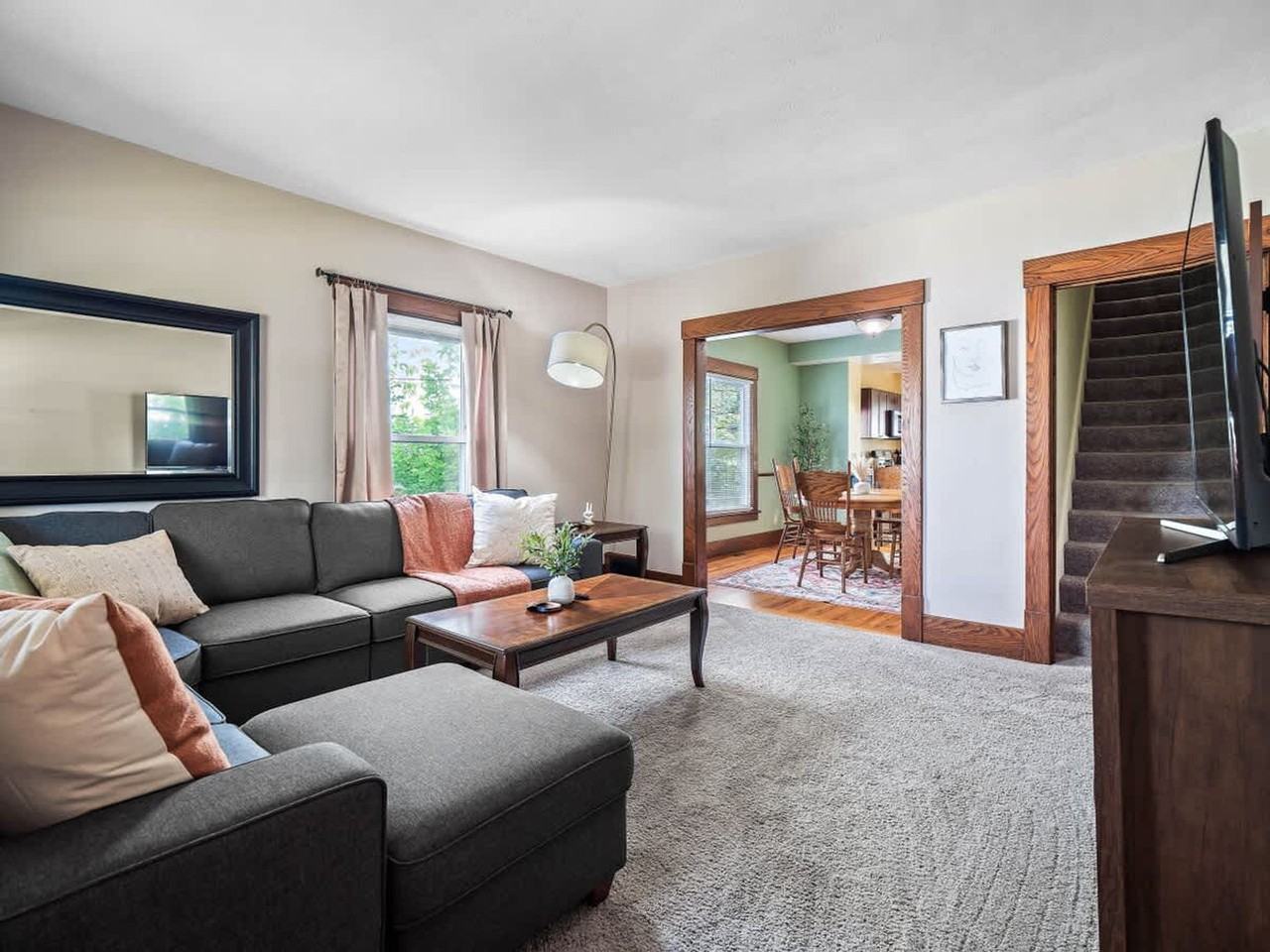 679 Washington St #1496108P - Photo 4 of 43