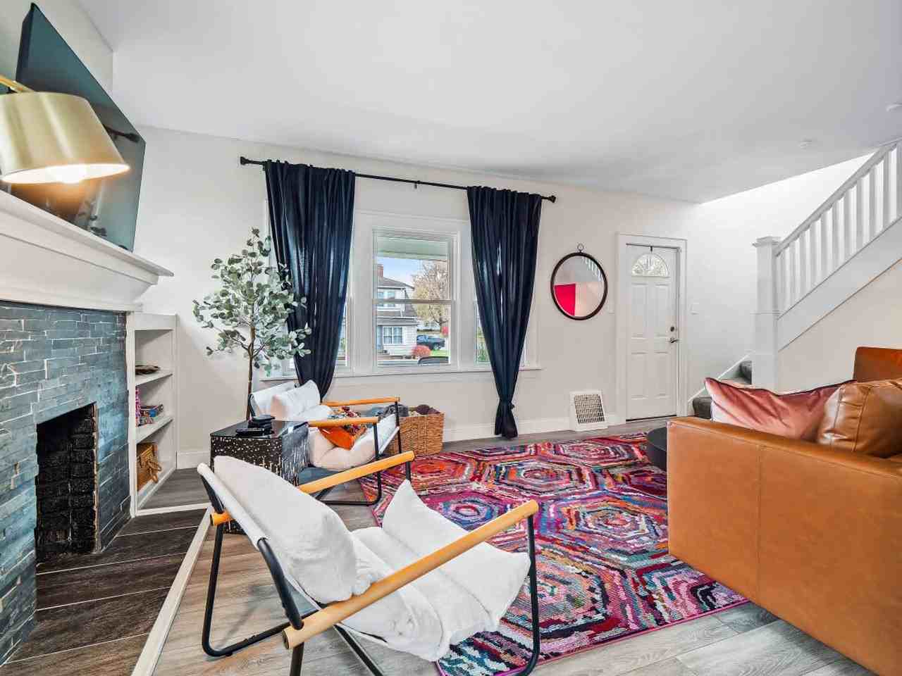 2804 6th St #1496080P - Photo 2 of 50