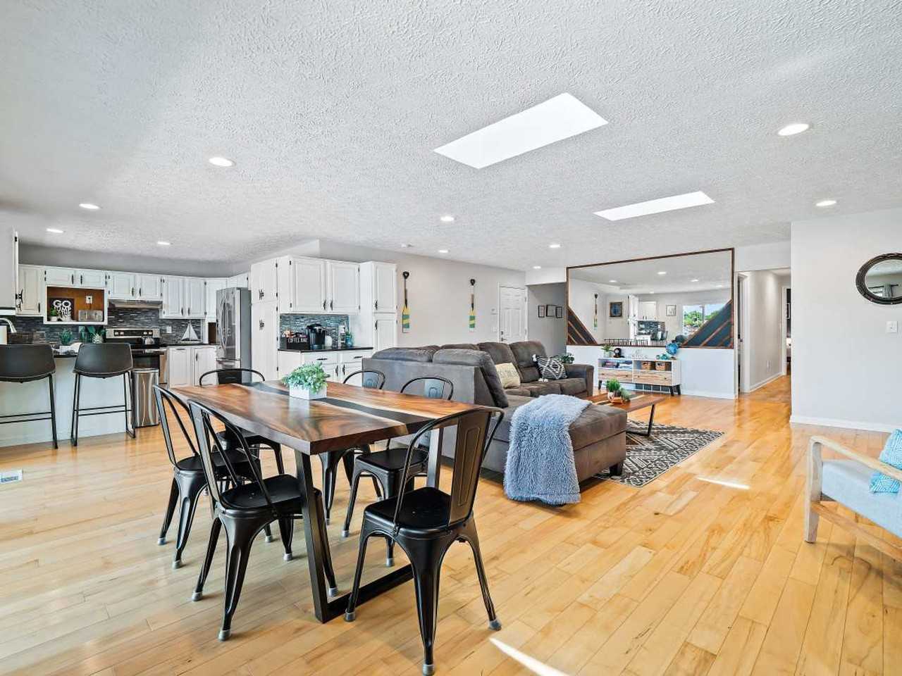 3581 Mong Ave #1496037P - Photo 4 of 43