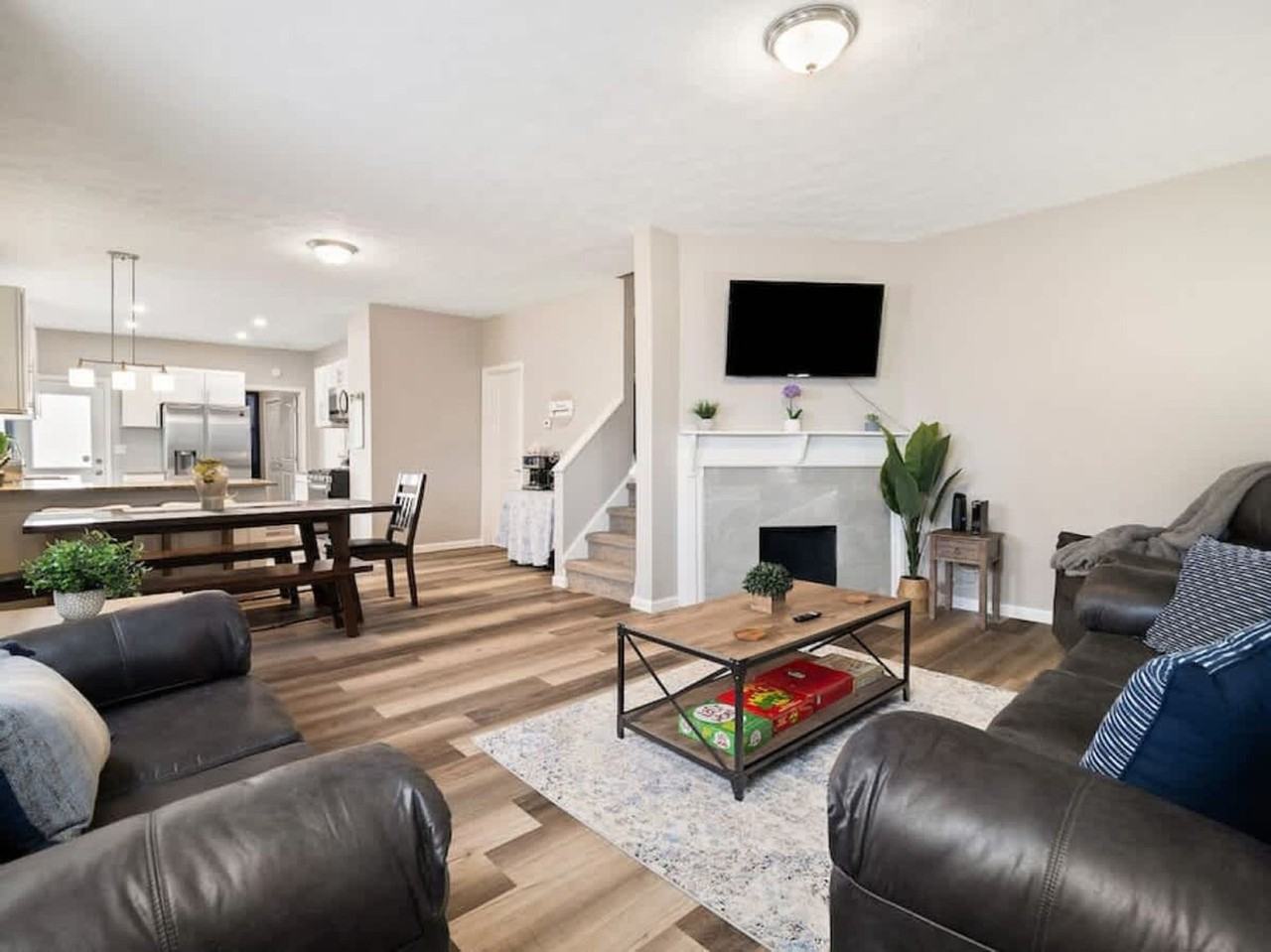 1415 W 57th St #1496100P - Photo 4 of 40