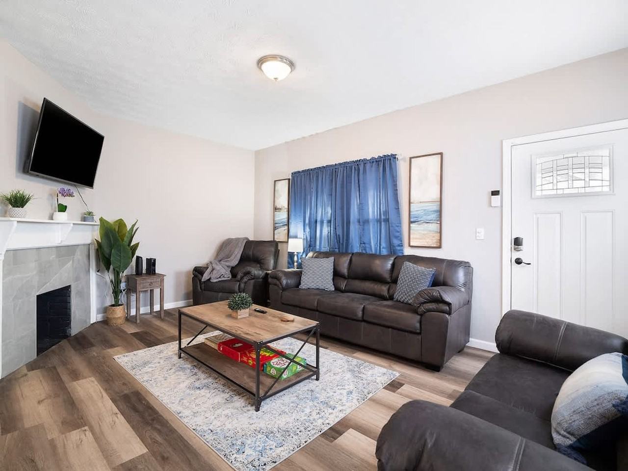 1415 W 57th St #1496100P - Photo 5 of 40