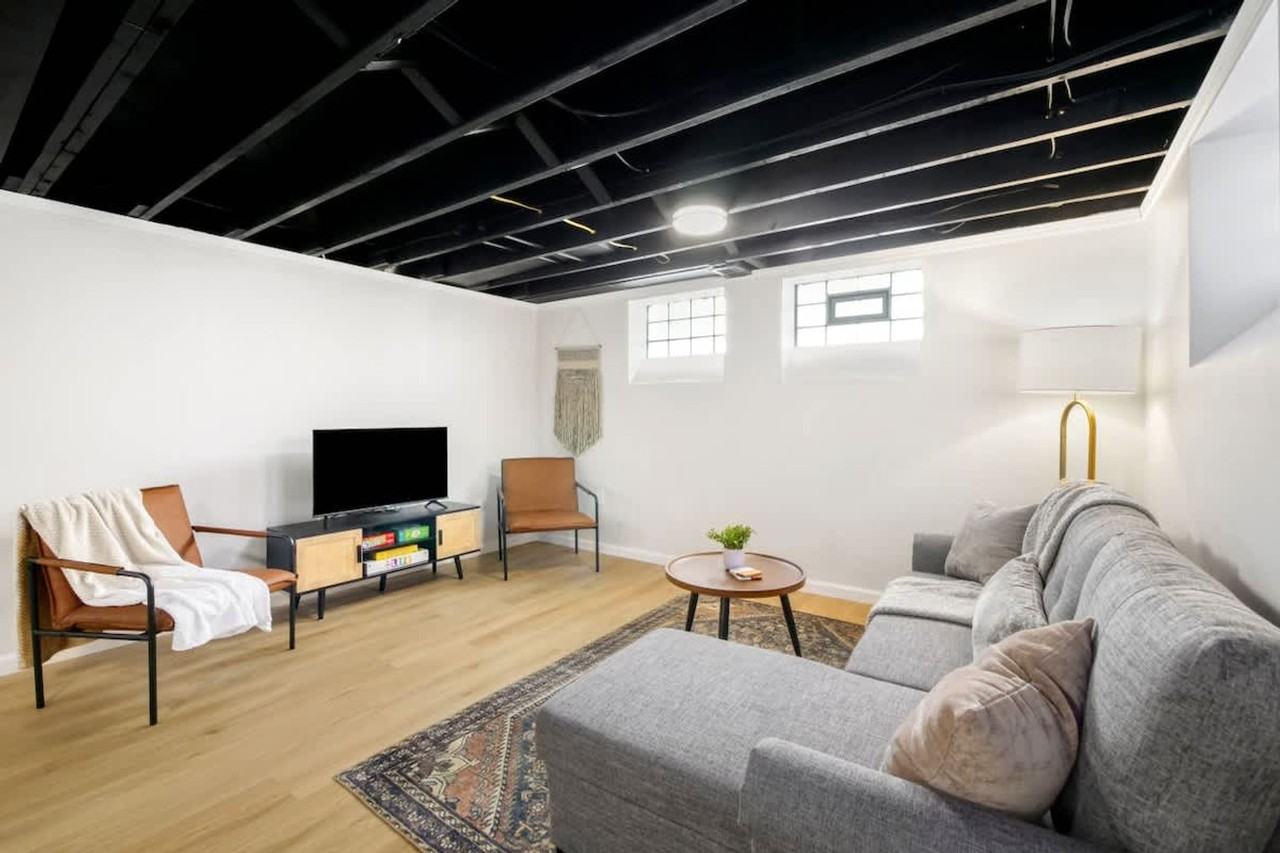 6059 Maplecliff Dr #1496118P - Photo 7 of 50