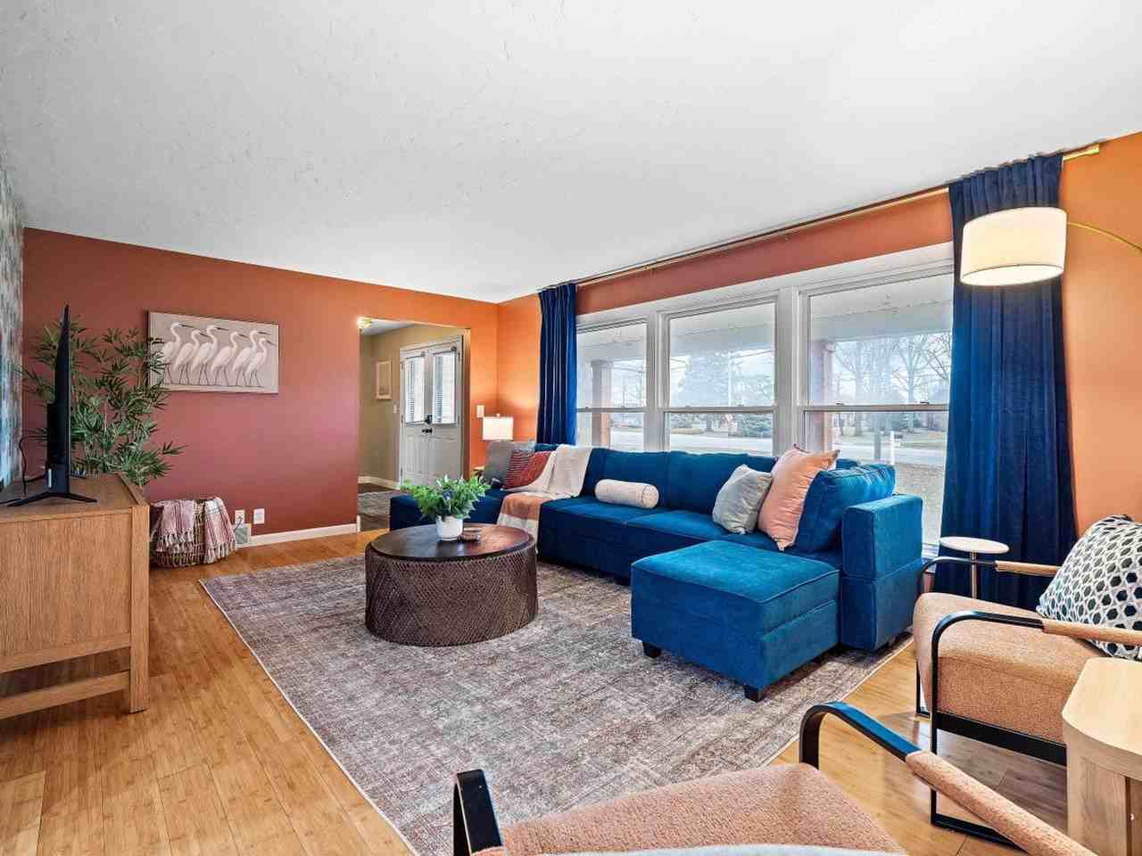 32071 Lake Rd #1496051P - Photo 3 of 50