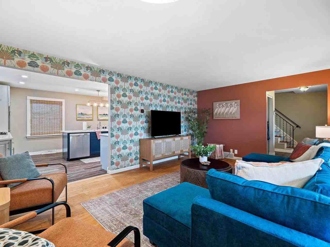 32071 Lake Rd #1496051P - Photo 4 of 50