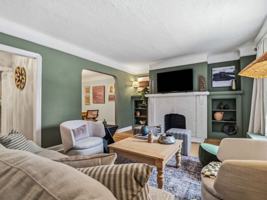 featured image of 3621 Silsby Rd