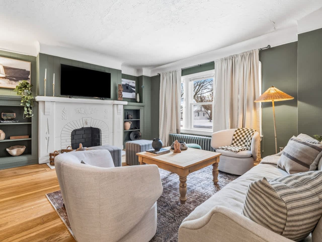 3621 Silsby Rd #1496056P - Photo 6 of 50