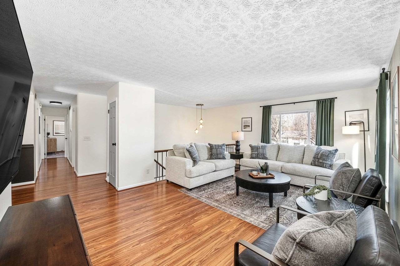 3491 Danbury Rd #1496136P - Photo 4 of 45