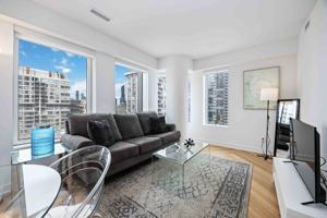 featured image of 225 Adelaide St W