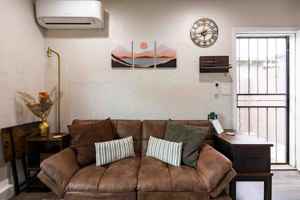 featured image of 910 S Lincoln Ave