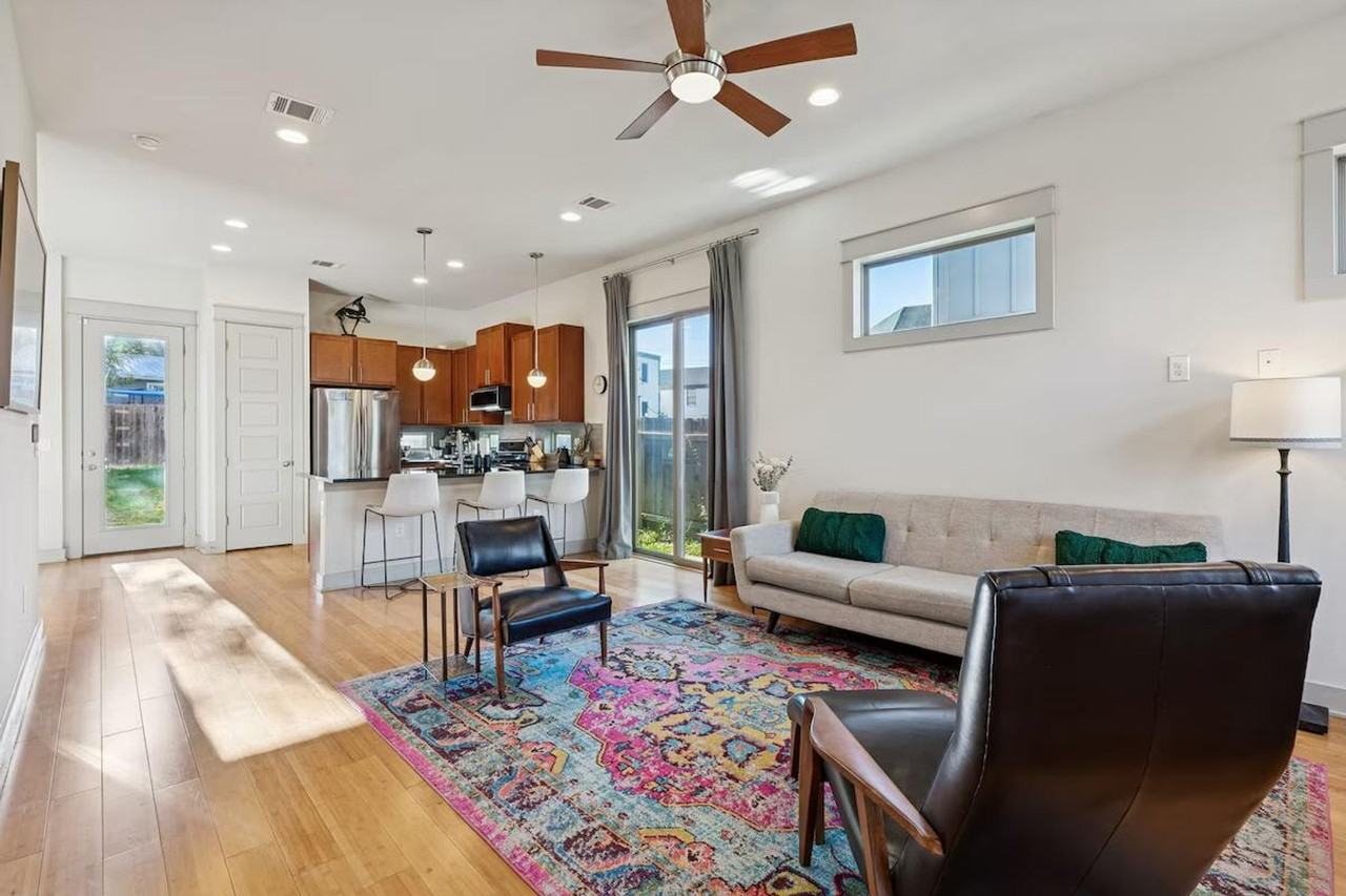 6006 Aurora Dr #1492695P - Photo 7 of 43