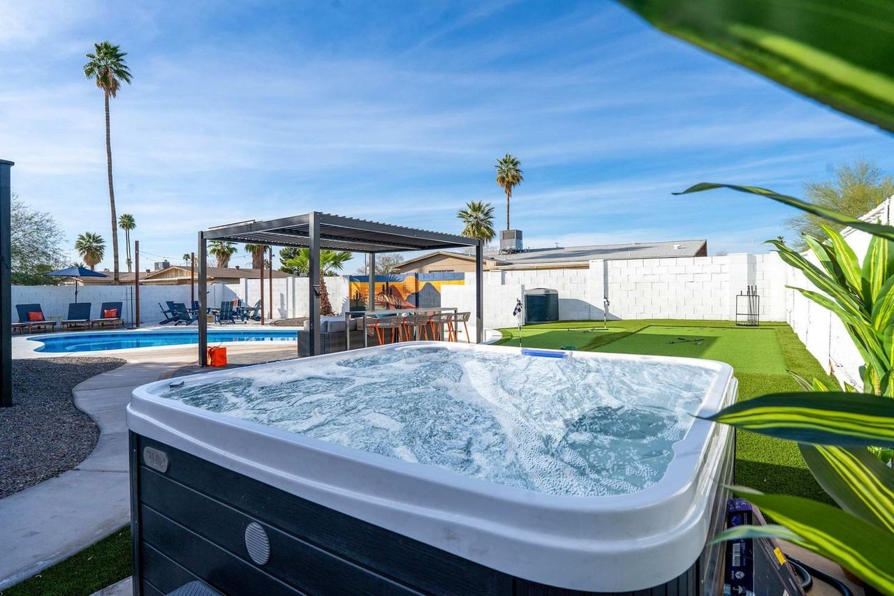 4530 W Paradise Dr #1496924P - Photo 7 of 50