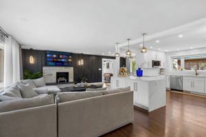 featured image of 7018 Le Claire Ave