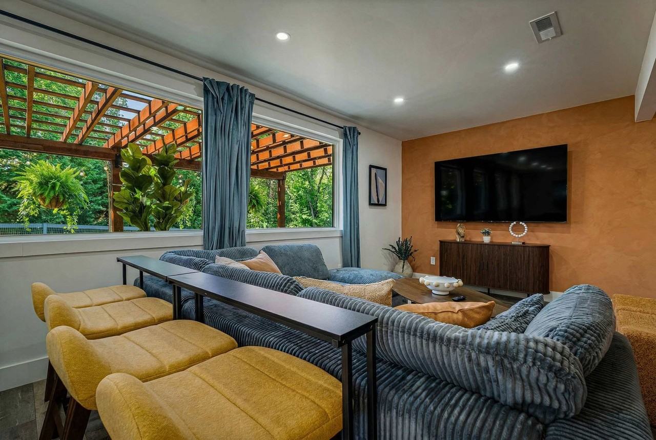 10 Penny Ave #1474772P - Photo 4 of 50