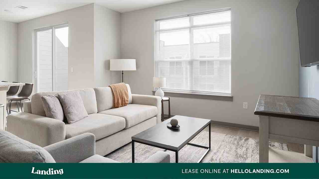 1801 Meridian St - Photo 6 of 50