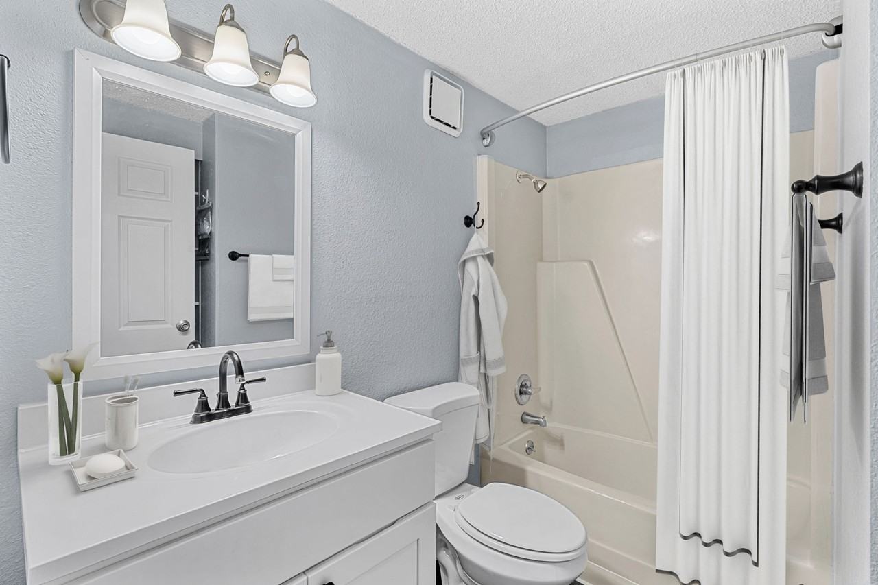 The Cottages @ Sugartree - Photo 5 of 10