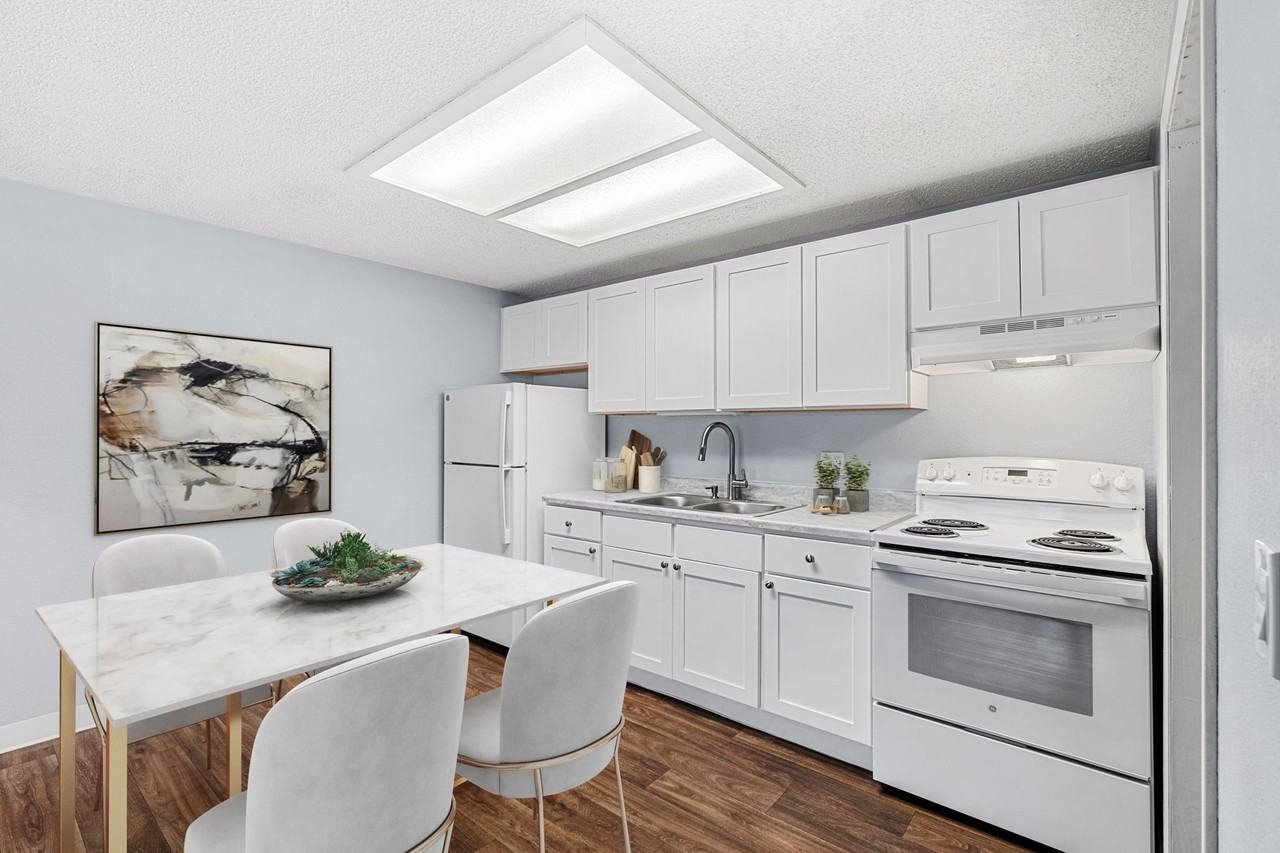 The Cottages @ Sugartree - Photo 3 of 10