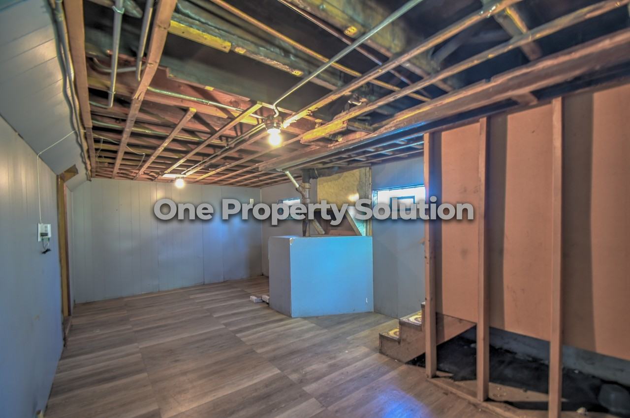 2157 Marshall Pl - Photo 3 of 27