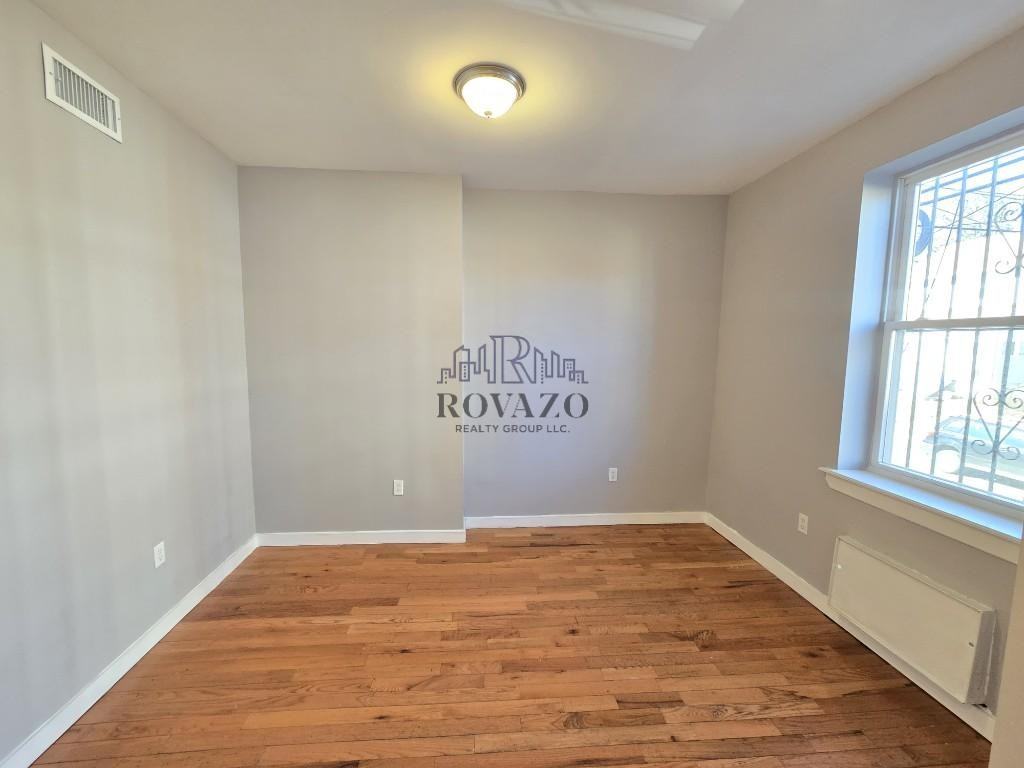 875 18th Avenue #106 - Photo 4 of 6