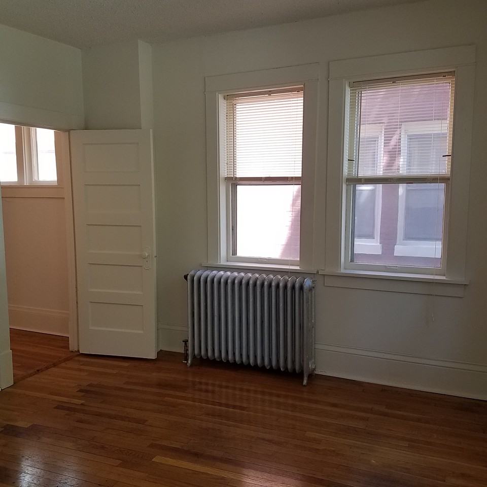 93 North Milton Street - Photo 6 of 14