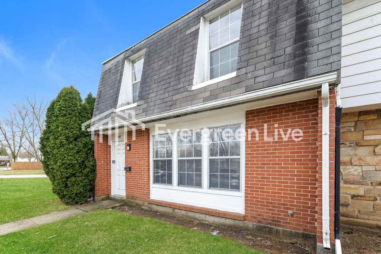 7641 Mount Hood - Photo 2 of 15