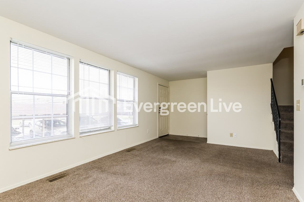 7519 Mount Ranier - Photo 4 of 15