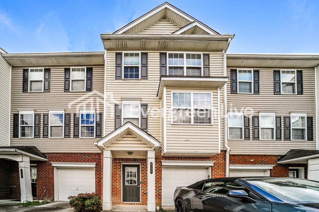 937 Society Cir Sw #432