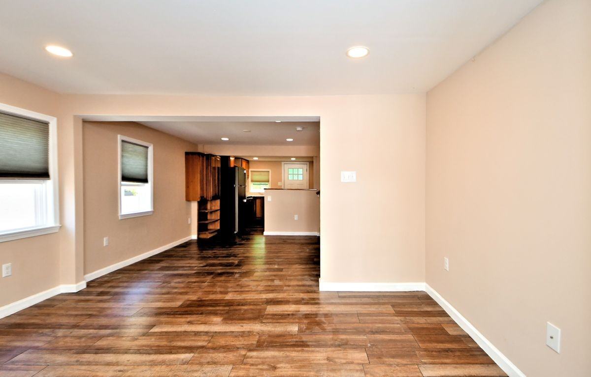 23 Walnut St - Photo 6 of 40