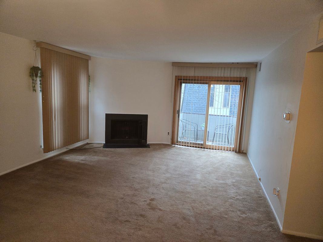 13 W Union St ##4 - Photo 3 of 7