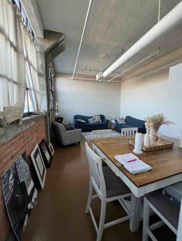 6533 E Jefferson Ave - Photo 3 of 20