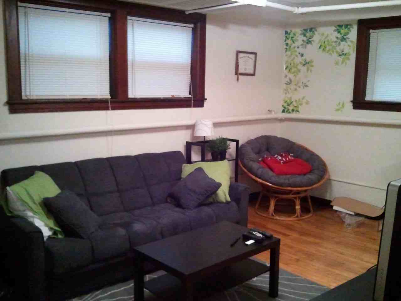 894 Grand Ave - Photo 5 of 12