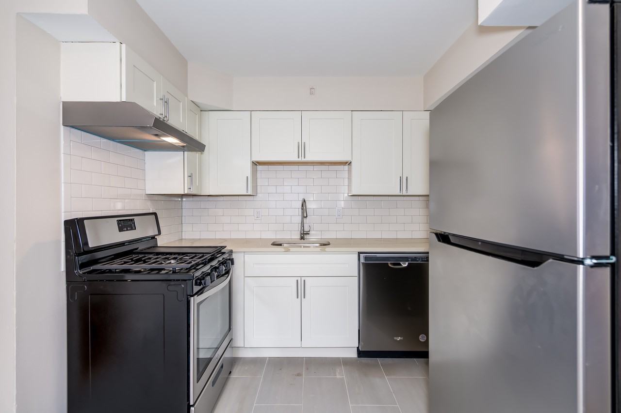 5086 Waterman Blvd #5086-2C - Photo 4 of 9