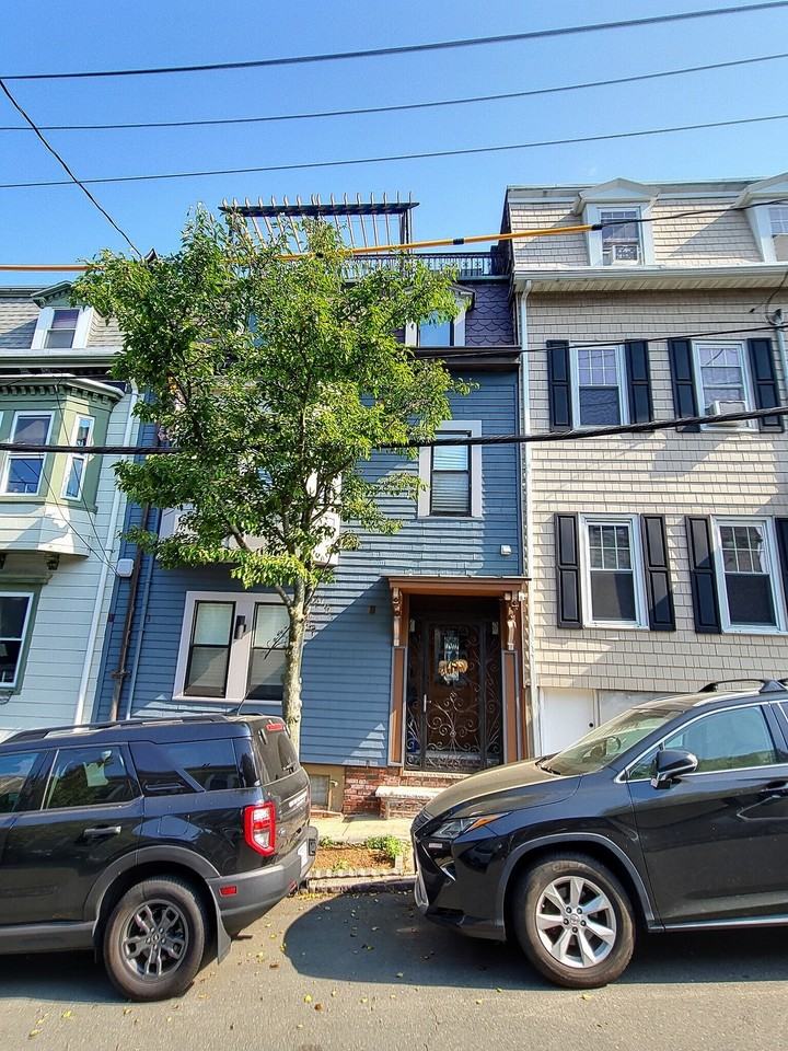 54 Telegraph St #1 - Photo 5 of 11