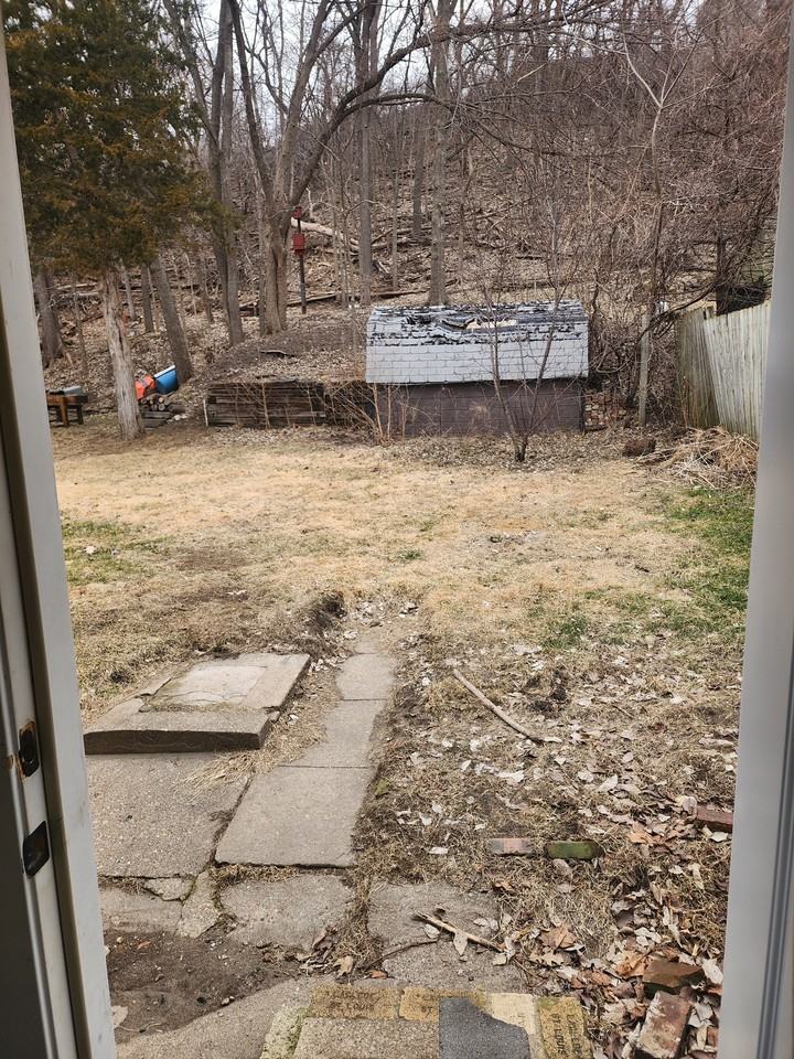 2744 Pinard St - Photo 2 of 11